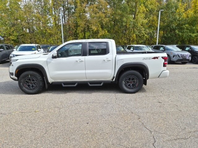 New 2026 Nissan Frontier in Auburn Massachusetts