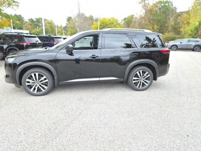 New 2025 Nissan Pathfinder in Auburn Massachusetts