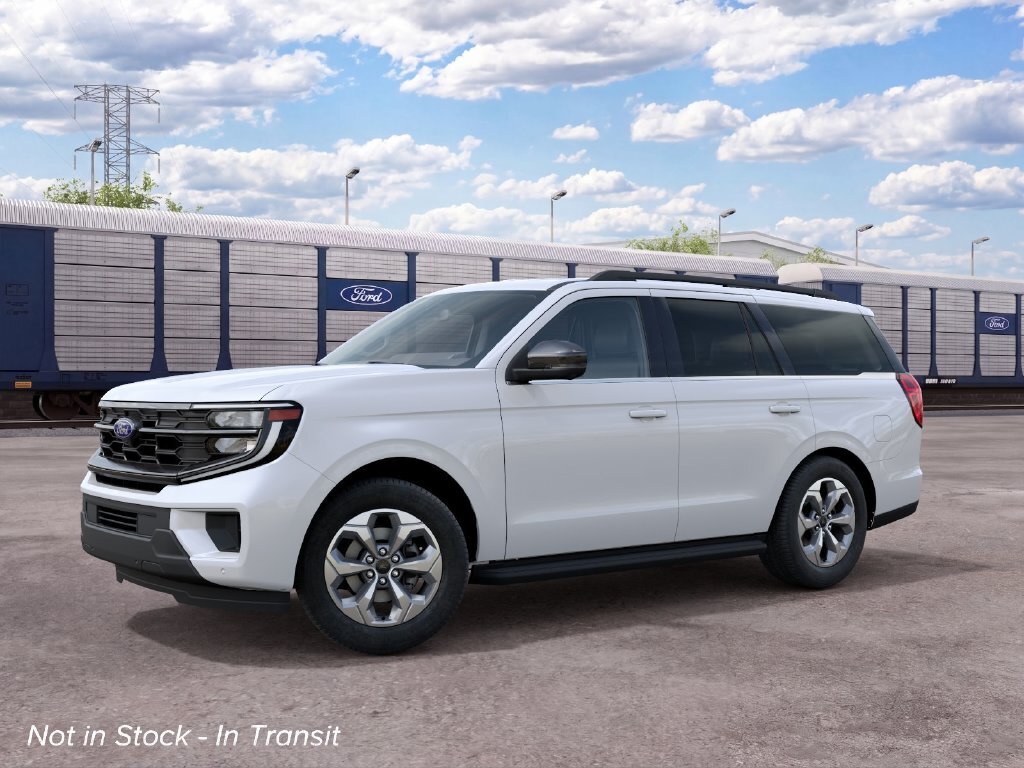 ＃work 2022 6 21 New 2027 Ford Expedition Active in Topeka, KS 1FMJU1J88VEA20540