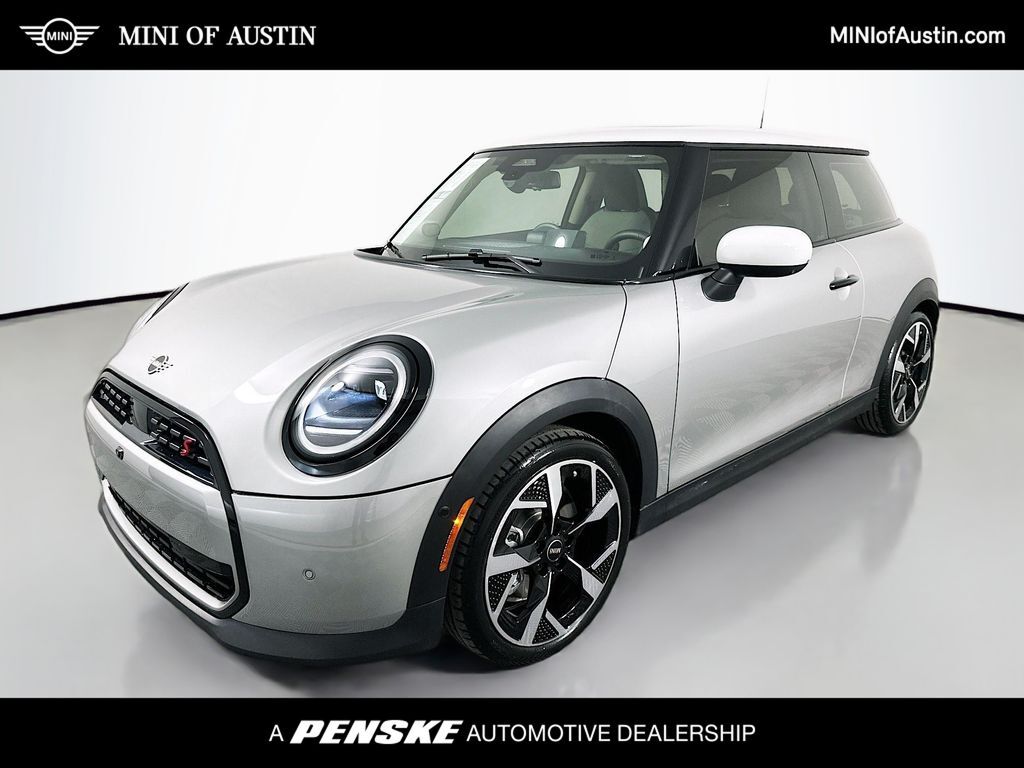 MINI Courtesy Loaner Vehicle Specials & Offers in Austin, TX