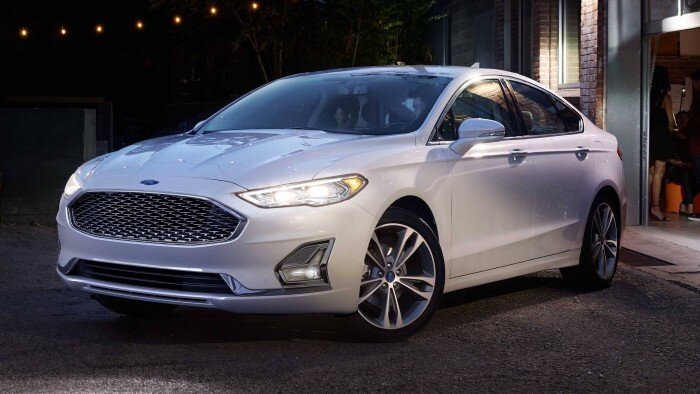 2019 Ford Fusion Front Side Hero View