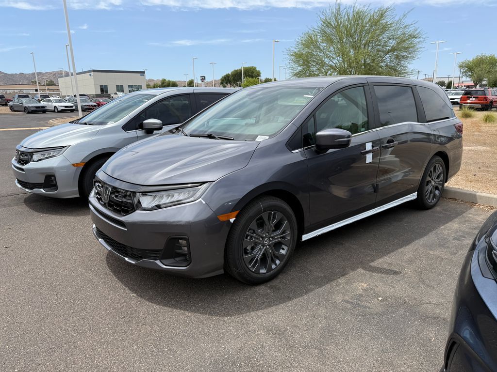 New 2026 Honda Odyssey Touring 4D Passenger Van in Tempe #H61852