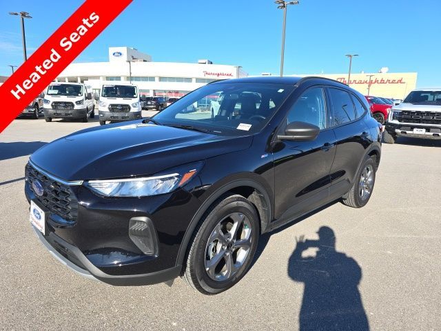 Used Vehicle Specials & Prices Kansas City MO | Thoroughbred Ford