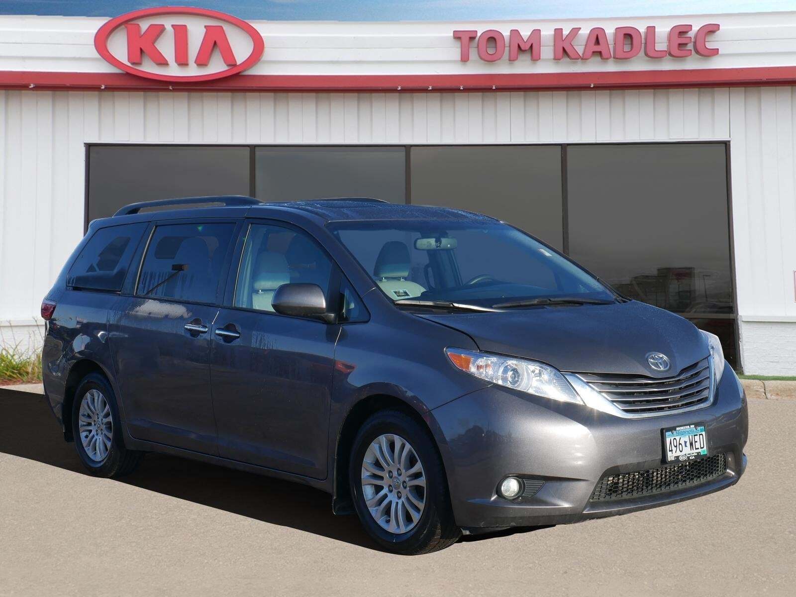 best family vans 2017